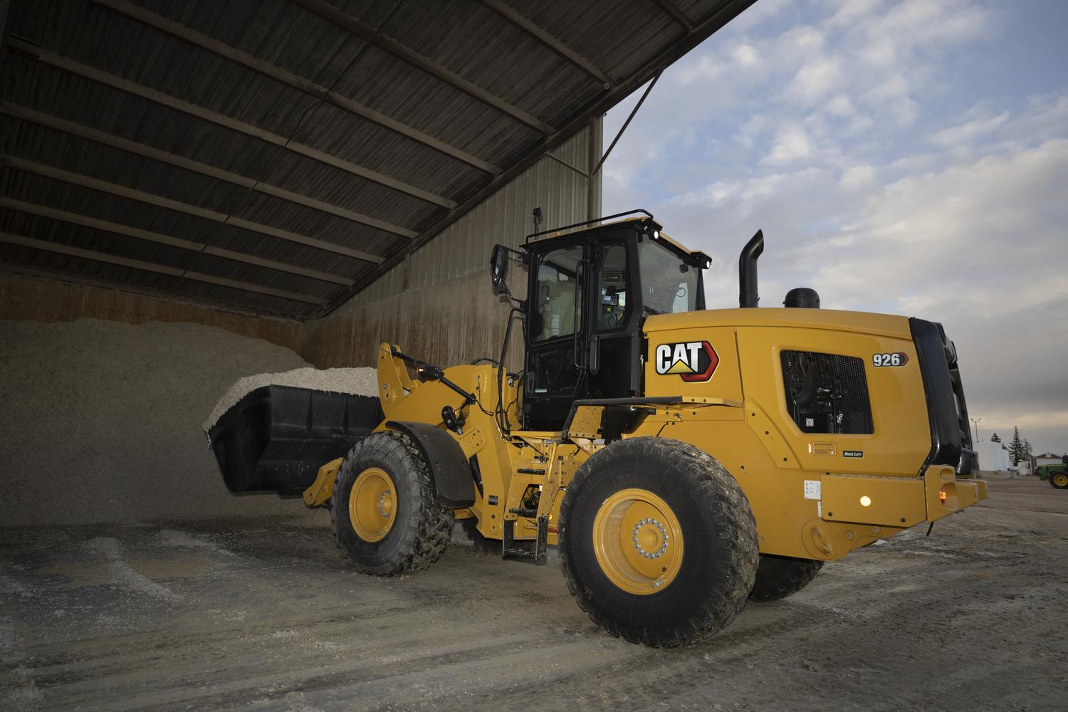 Rented CAT equipment for loading