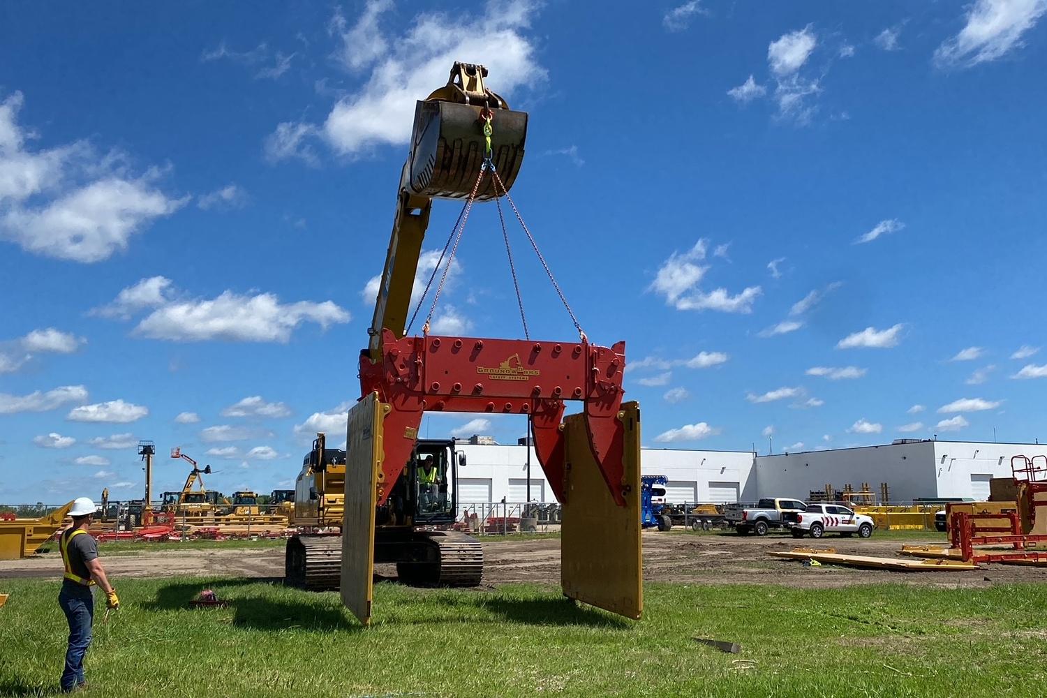 Rented trench box assembly